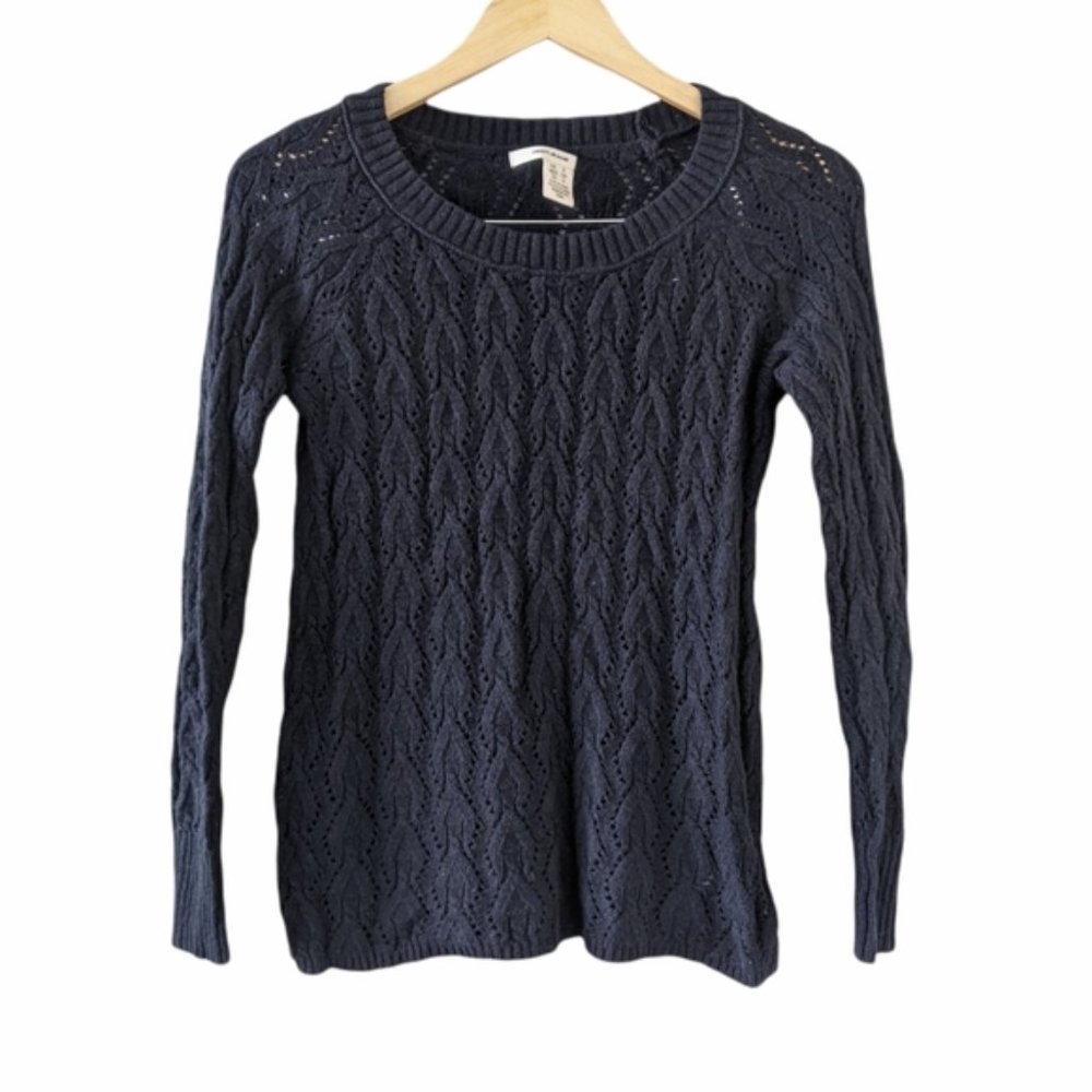 DNKY / BLACK POINTELLE CREW NECK SWEATER / S
